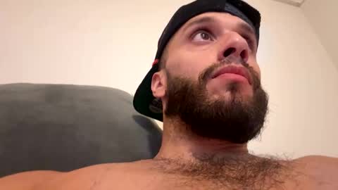 serebob4 online show from November 2025 03:17:01 AM