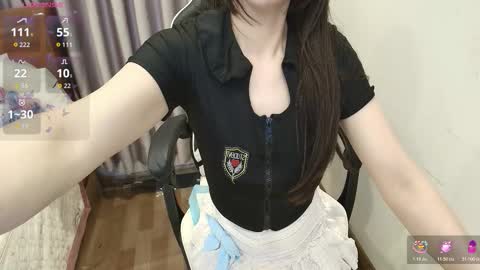 Snapshot of serena_angel18 chatting on November 2025 12:33:01 AM Serena online show from November 2025 12:33:01 AM