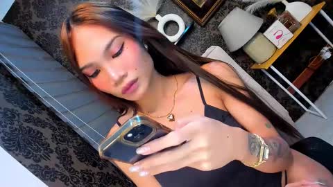 RED HARPER online show from September 2025 01:52:01 AM