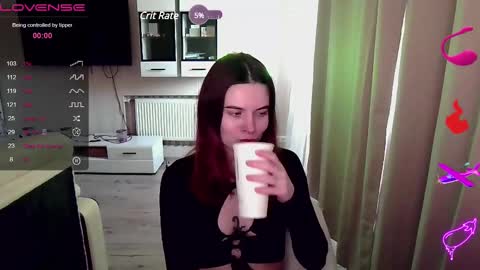 Snapshot of serenamilss chatting on February 2025 11:13:02 AM serenamilss online show from February 2025 11:13:02 AM