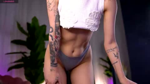 Serena online show from November 2025 02:31:02 PM