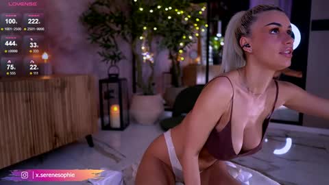 Serene Sophiex online show from March 2026 10:35:01 PM