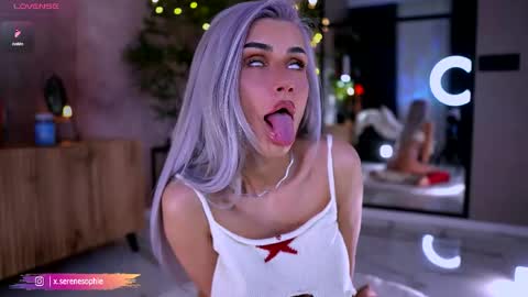 Serene Sophiex online show from March 2026 10:03:01 PM