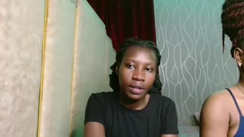 Serene online show from November 2025 10:53:02 PM