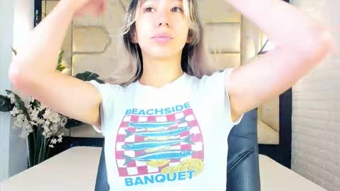 Serene online show from March 2026 12:34:01 PM