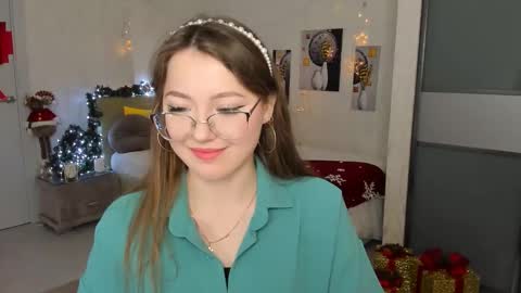 Ophelia online show from January 2025 10:03:01 AM