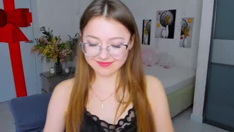 Ophelia online show from February 2025 10:36:02 PM