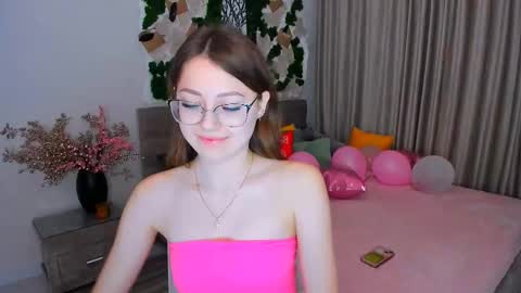 Ophelia online show from March 2025 04:17:02 AM