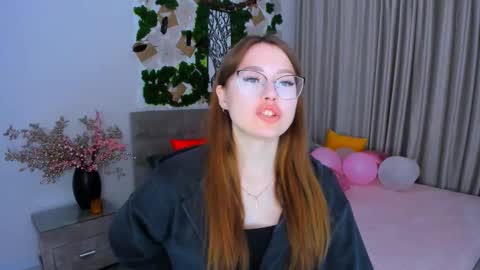 Ophelia online show from March 2025 04:03:02 PM