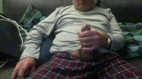 serge8413 online show from February 2025 05:41:01 AM