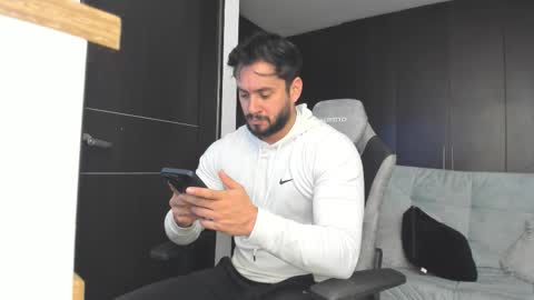 Sergi Mancini online show from December 2025 08:07:02 AM