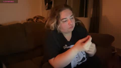 Snapshot of seridasioux chatting on January 2025 03:15:01 AM seridasioux online show from January 2025 03:15:01 AM