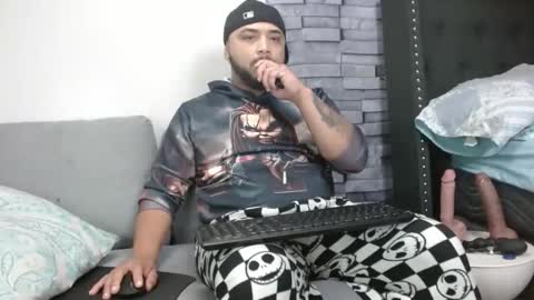 sermedina882454 online show from November 2025 01:37:01 AM