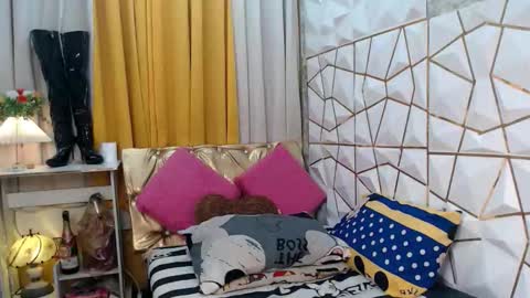 call me MILES   online show from September 2025 06:24:01 AM