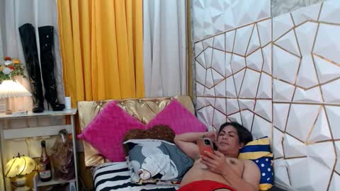 call me MILES   online show from September 2025 11:19:02 PM