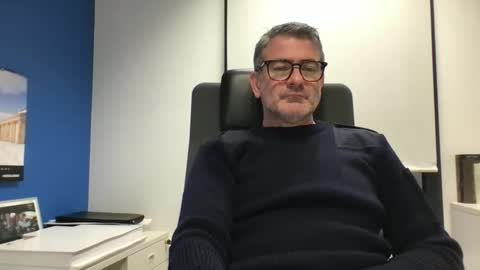 Snapshot of sesamechris92 chatting on February 2026 05:30:01 PM sesamechris92 online show from February 2026 05:30:01 PM