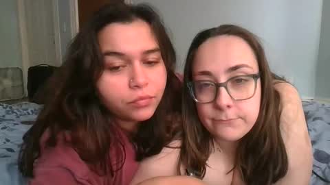 Snapshot of sesbianlex69 chatting on November 2025 06:19:02 PM sesbianlex69 online show from November 2025 06:19:02 PM