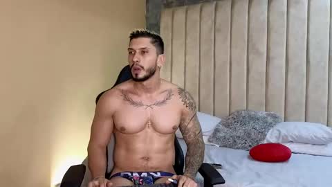 HEY IM SETH online show from February 2025 01:18:02 AM