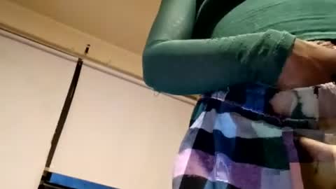 Snapshot of sethandrah_n_crazyeyes chatting on June 2026 12:50:01 AM sethandrah_n_crazyeyes online show from June 2026 12:50:01 AM