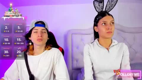 sett_and_gwen online show from December 2024 08:25:02 PM