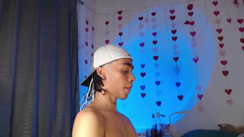 Alexis online show from February 2025 06:22:01 AM