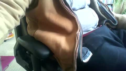 Snapshot of severeadversity chatting on January 2025 09:32:02 AM severeadversity online show from January 2025 09:32:02 AM