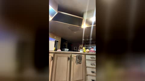 sex_5lave online show from February 2026 10:21:02 AM