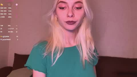 Dina online show from December 2025 12:27:01 AM