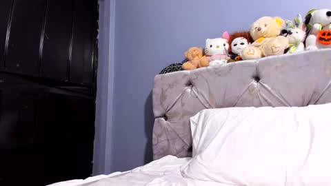 HEY GUYS KEVIAM I    MY NEW  TWITTER IS anitalautter26 imstagran  anitalautter26 officialOFanitalautter online show from January 2025 02:36:01 AM