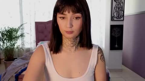 Snapshot of sexengel_lissa chatting on November 2025 11:56:02 AM sexengel_lissa online show from November 2025 11:56:02 AM