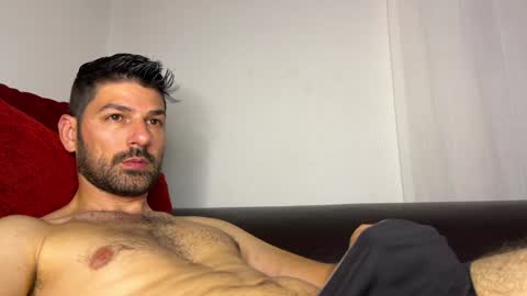 Lucenzo  online show from December 2024 04:06:02 AM