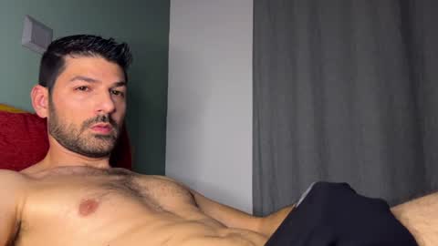 Lucenzo  online show from January 2025 12:05:01 AM