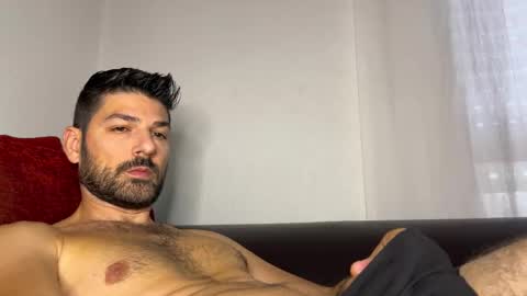 Lucenzo  online show from September 2025 01:22:01 PM