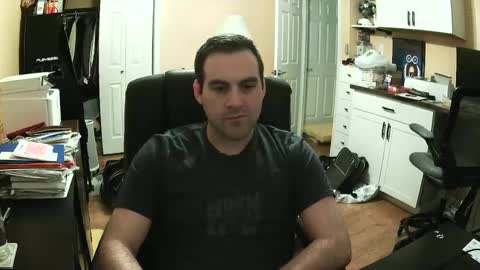 Kyle online show from February 2025 12:32:01 AM