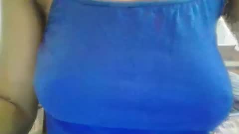 Snapshot of sexicaramel_ chatting on February 2026 05:40:02 PM sexicaramel_ online show from February 2026 05:40:02 PM