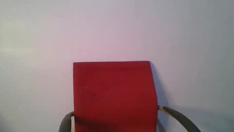 Maggie online show from September 2025 03:23:02 PM