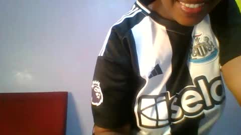 Maggie online show from September 2025 04:10:02 PM