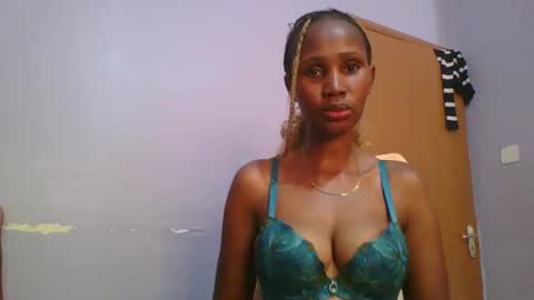 Snapshot of sexie_love chatting on March 2025 11:00:02 AM Nancy online show from March 2025 11:00:02 AM