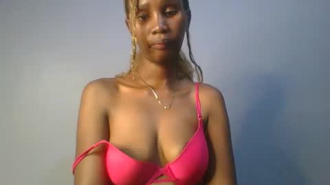 Snapshot of sexie_love chatting on March 2025 12:11:01 AM Nancy online show from March 2025 12:11:01 AM
