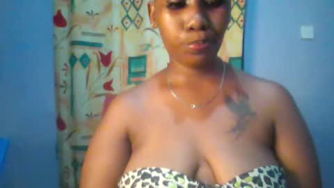 Snapshot of sexie_love chatting on February 2026 07:14:02 PM Nancy online show from February 2026 07:14:02 PM