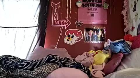 sexiwhiskey699 online show from April 2026 07:04:02 PM