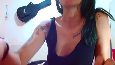 sexmilkdirty online show from December 2024 03:00:02 AM