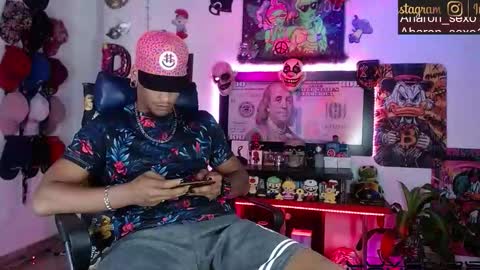 Snapshot of sexo_aharon chatting on February 2026 04:30:01 AM Aharon ravelo online show from February 2026 04:30:01 AM