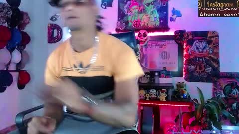 Snapshot of sexo_aharon chatting on February 2026 06:55:02 AM Aharon ravelo online show from February 2026 06:55:02 AM