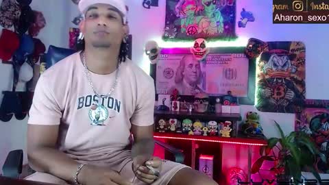 Snapshot of sexo_aharon chatting on February 2026 05:49:01 AM Aharon ravelo online show from February 2026 05:49:01 AM