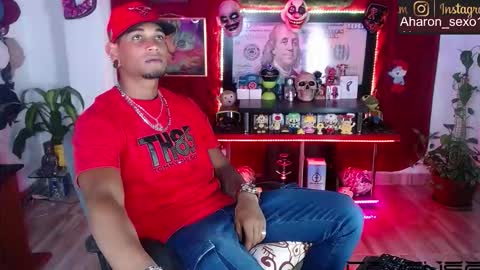 Aharon  ravelo online show from March 2026 03:33:01 AM