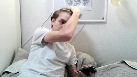 Jennis and OliverPvt is open online show from April 2026 07:01:01 PM