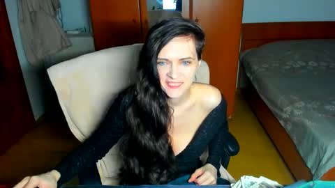 sexqueen1111 online show from June 2026 07:16:02 PM