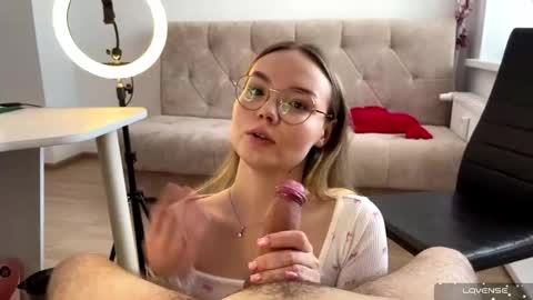 Diana online show from February 2025 07:23:01 AM