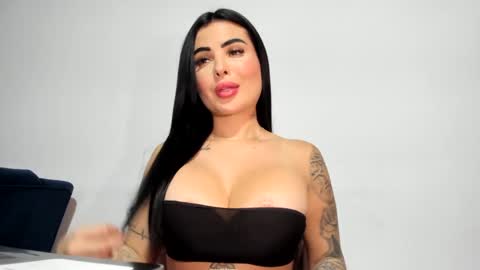 Snapshot of sexual_addiction chatting on October 2025 11:46:02 PM SARA online show from October 2025 11:46:02 PM